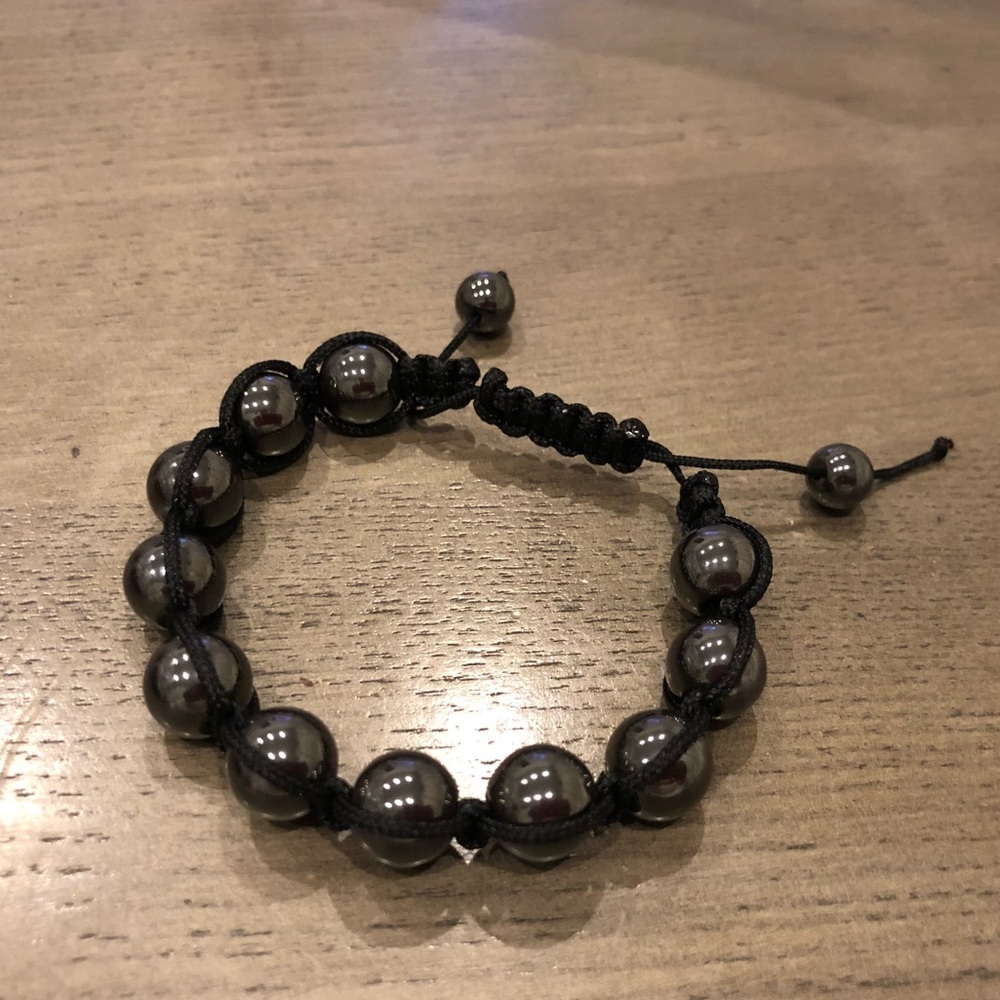 New Dark Onyx Hematite-color Beaded Bracelet